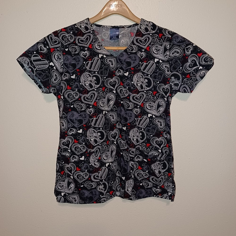 (3pc) Scrub Tops - Picture 3 of 10